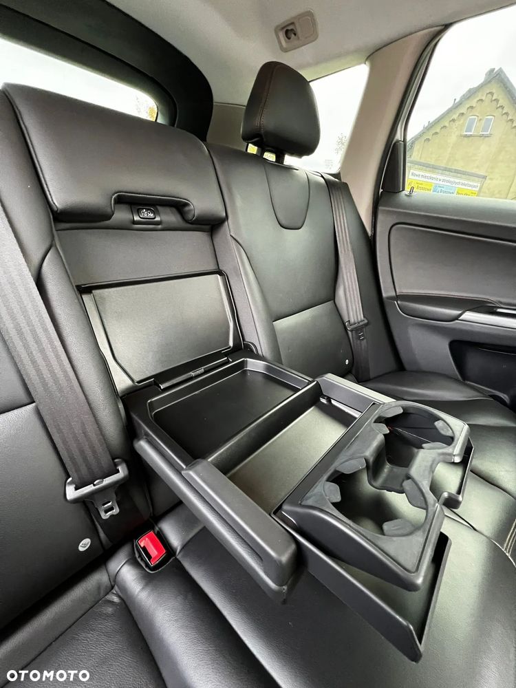 Volvo XC 60 - 26