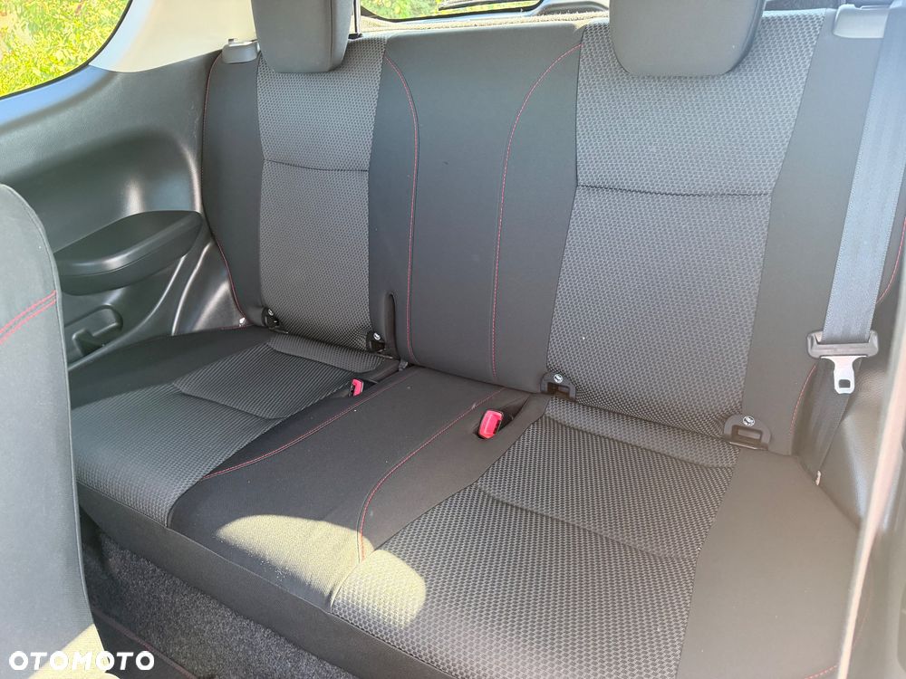 Suzuki Swift - 25