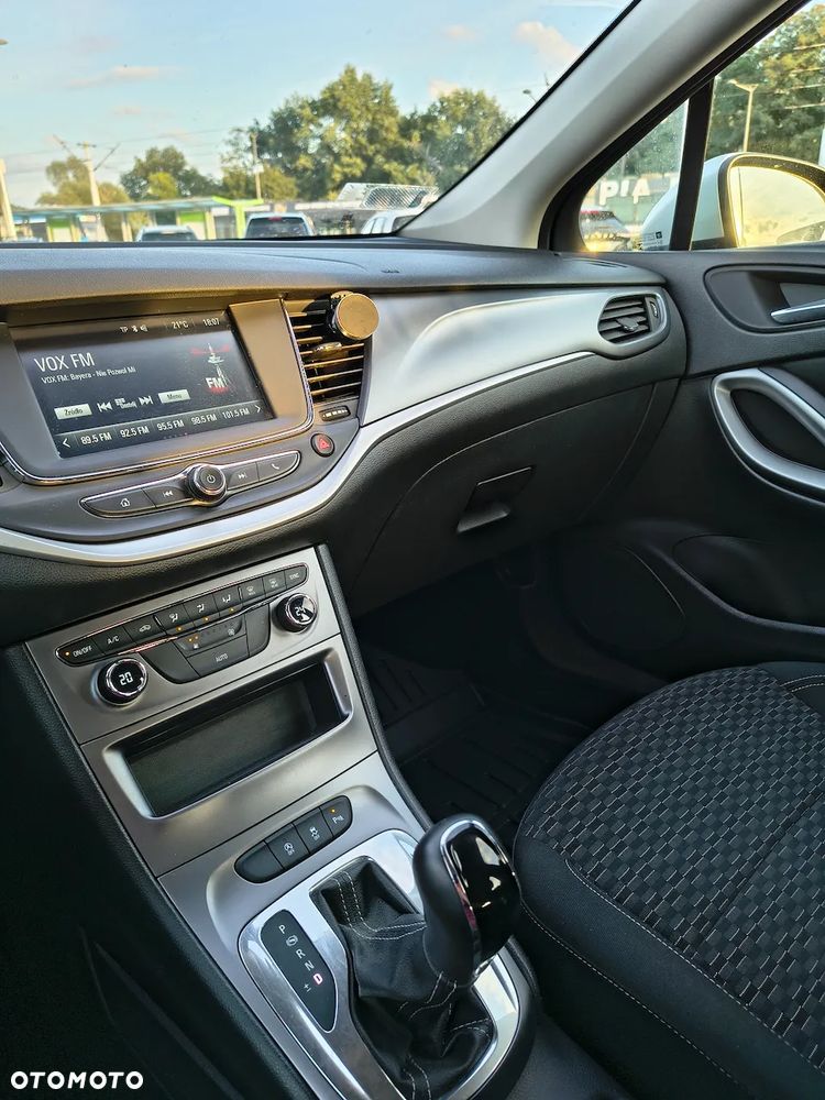 Opel Astra 1.6 CDTI Enjoy - 16