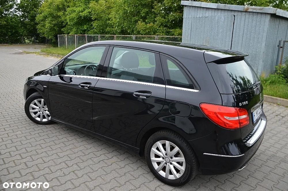 Mercedes-Benz Klasa B 180 BlueEFFICIENCY Edition - 12