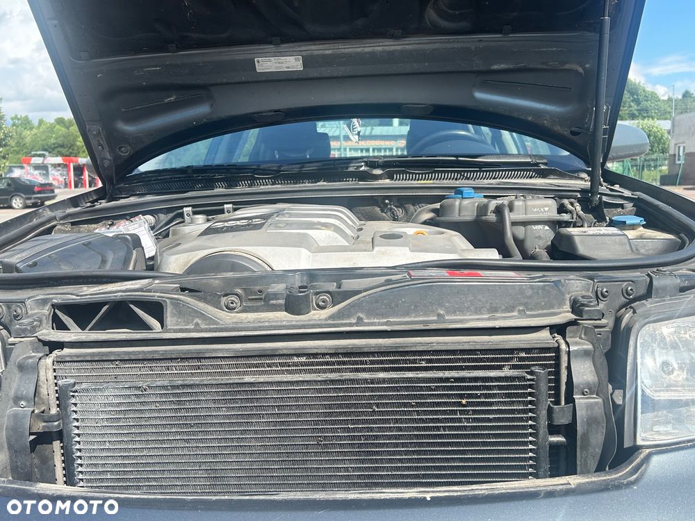 Audi A4 Limousine - 13