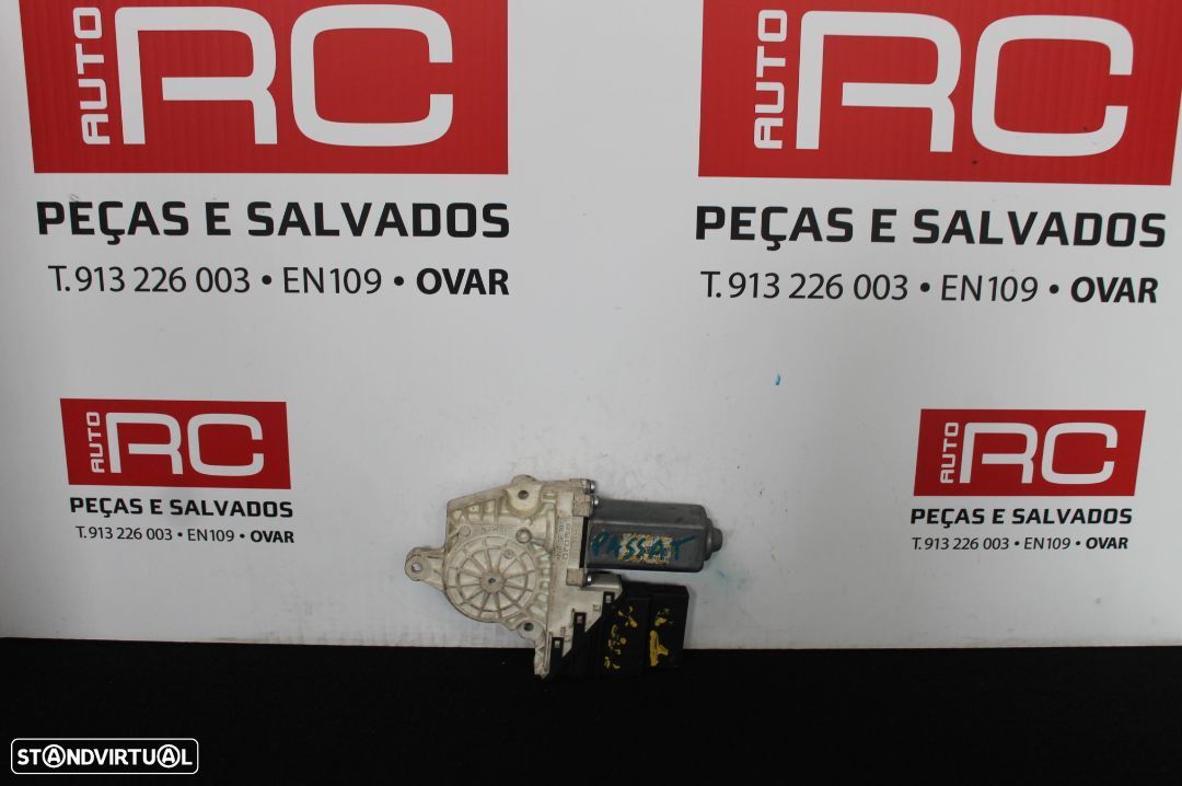 Motor Elevador Vidro Volkswagen Passat - 1