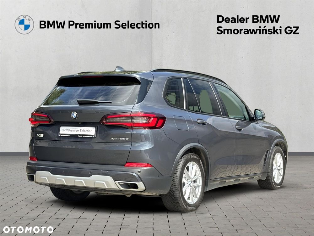 BMW X5 xDrive25d - 27