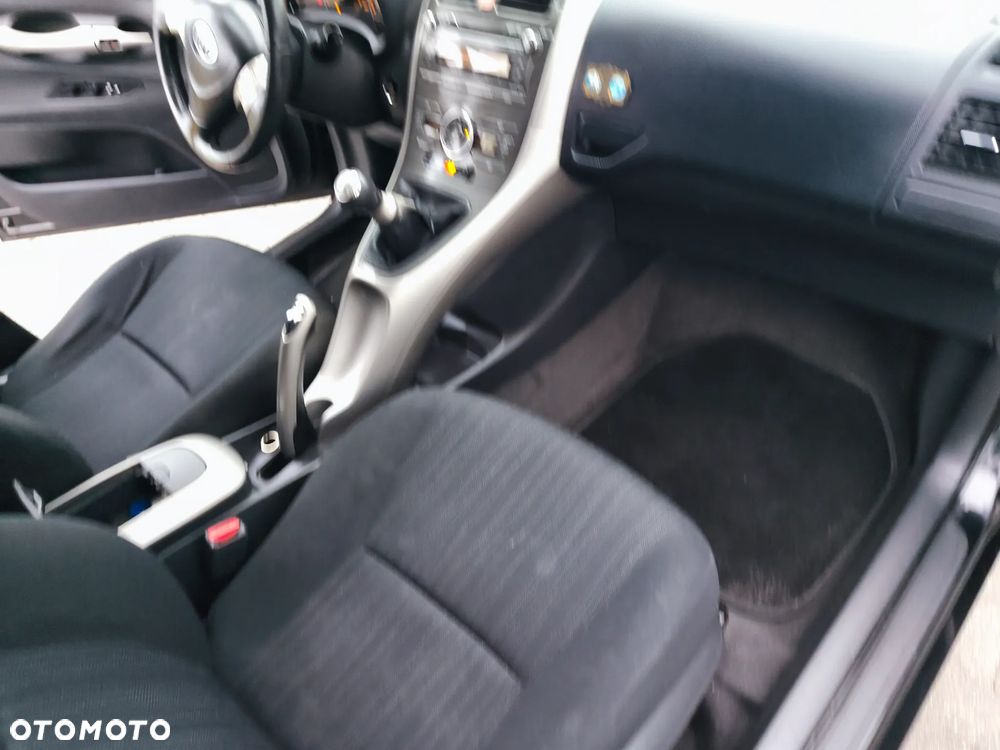 Toyota Auris 1.6 VVT-i Premium Start - 9