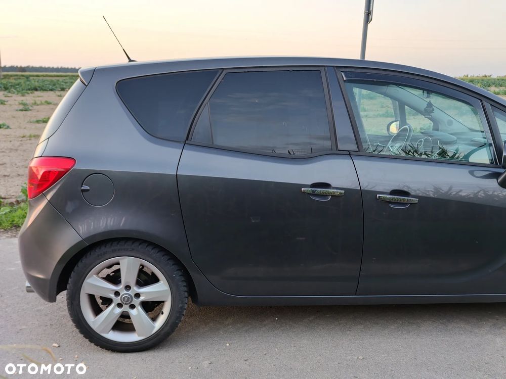 Opel Meriva 1.4 T Cosmo - 8