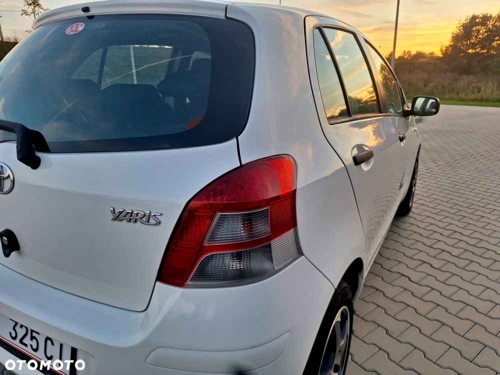 Toyota Yaris - 29
