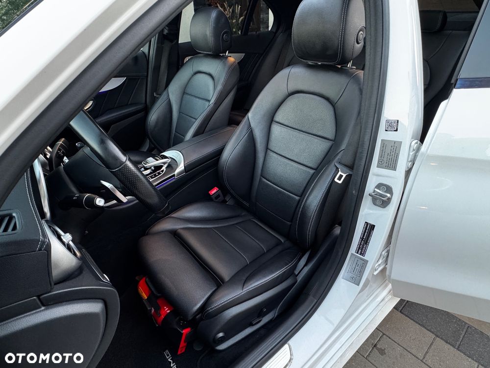 Mercedes-Benz Klasa C 220 d 4MATIC 9G-TRONIC - 17