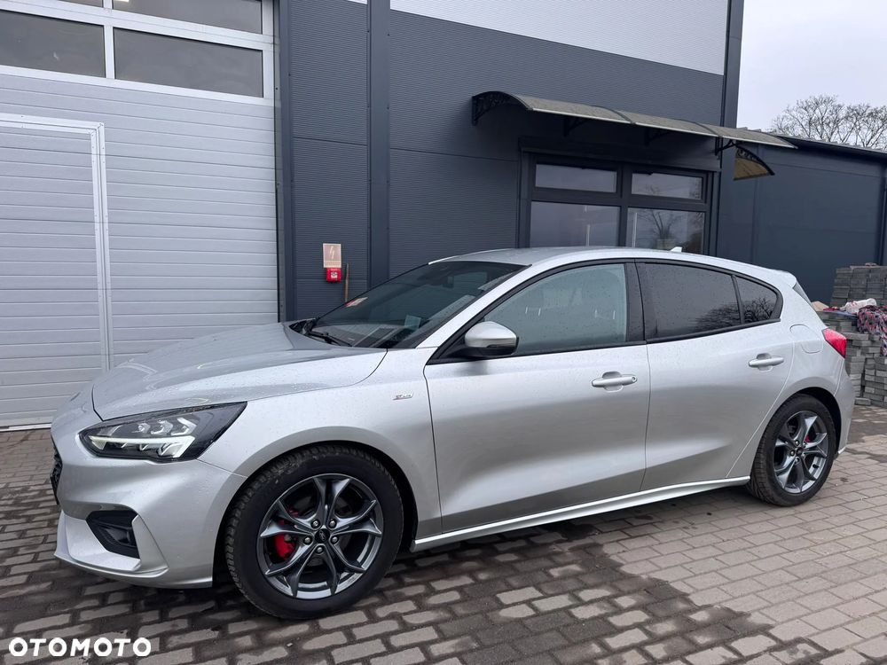 Ford Focus 1.5 EcoBlue Start-Stopp-System ST-LINE X - 27