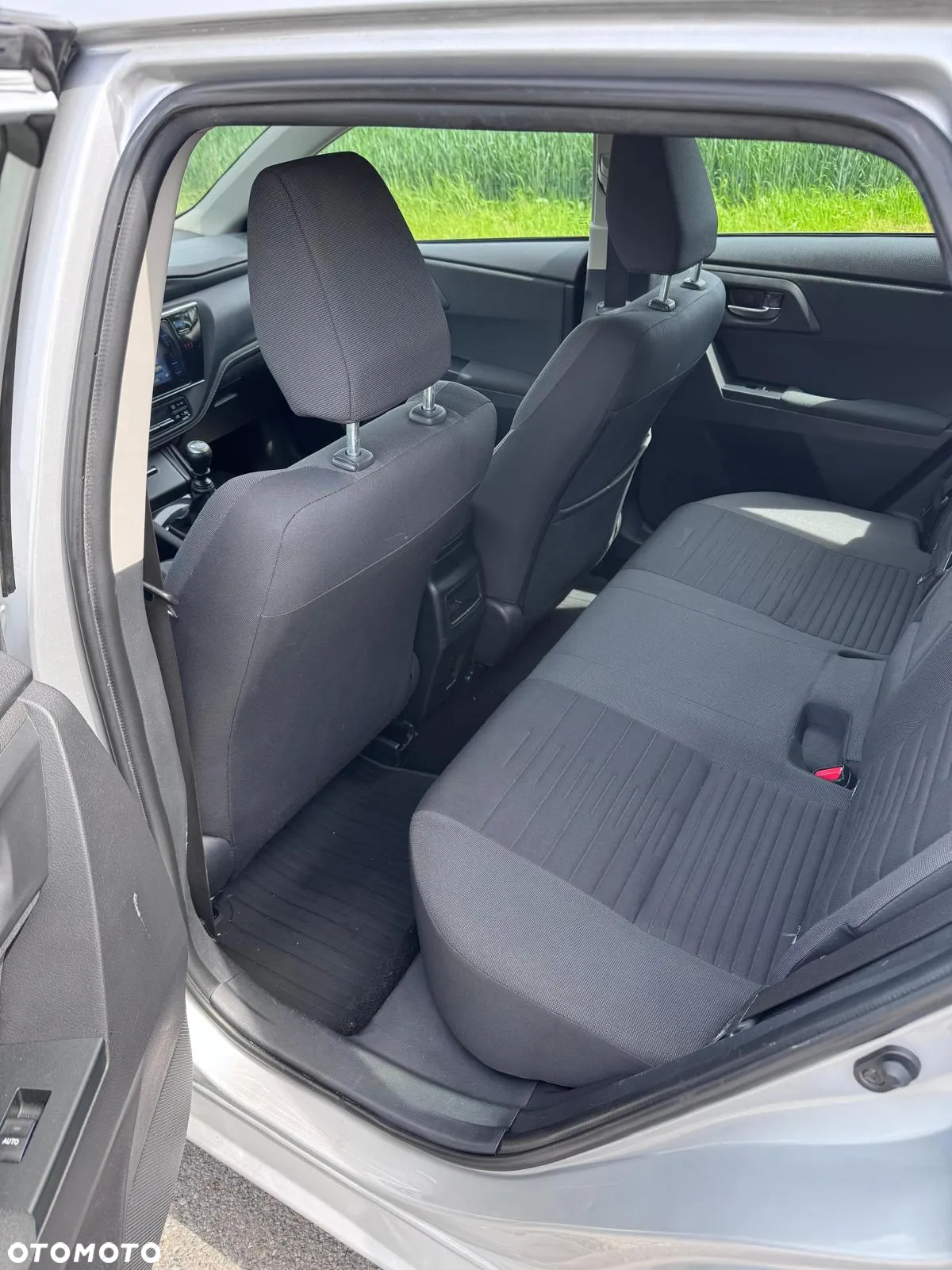 Toyota Auris 1.6 Active - 9