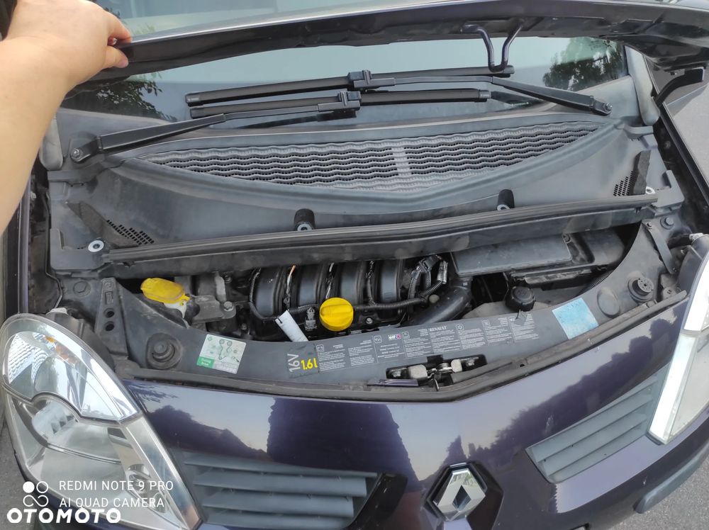 Renault Modus - 10