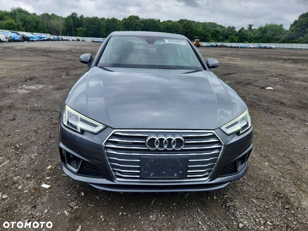 Audi A4 Limousine - 7