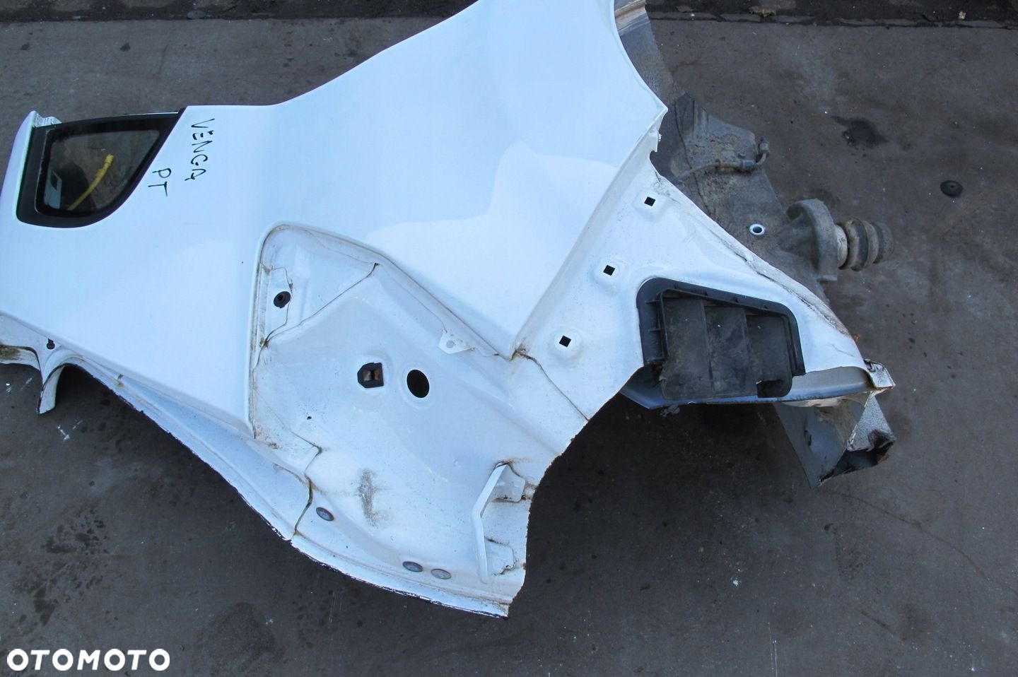 KIA VENGA YN ĆWIARTKA BŁOTNIK TYŁ PRAWY WD - 3