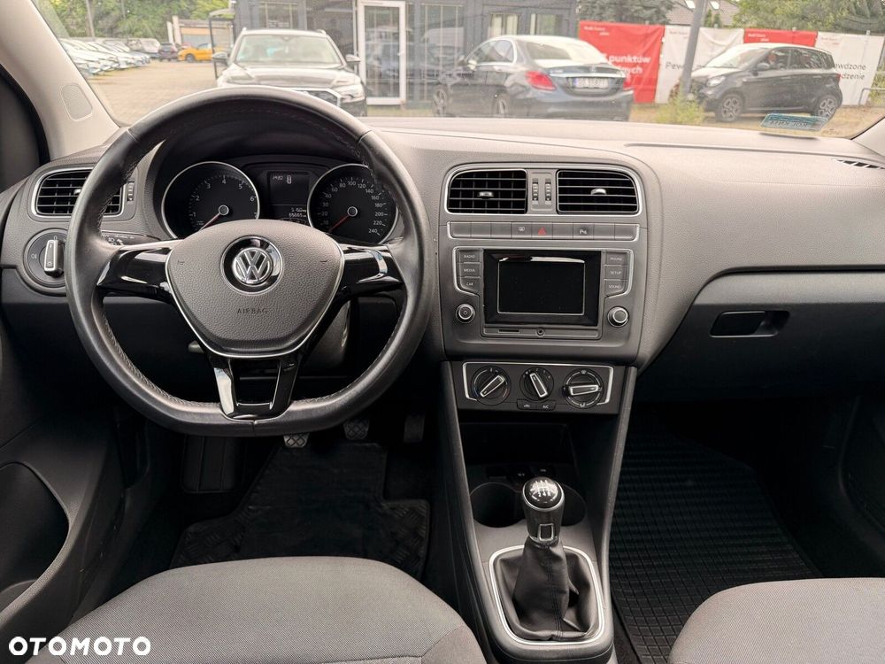 Volkswagen Polo - 15