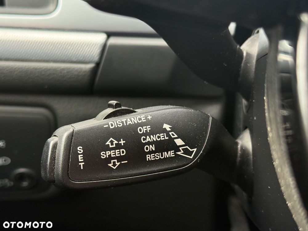 Audi A6 Avant 2.0 TDI Ultra S tronic - 21