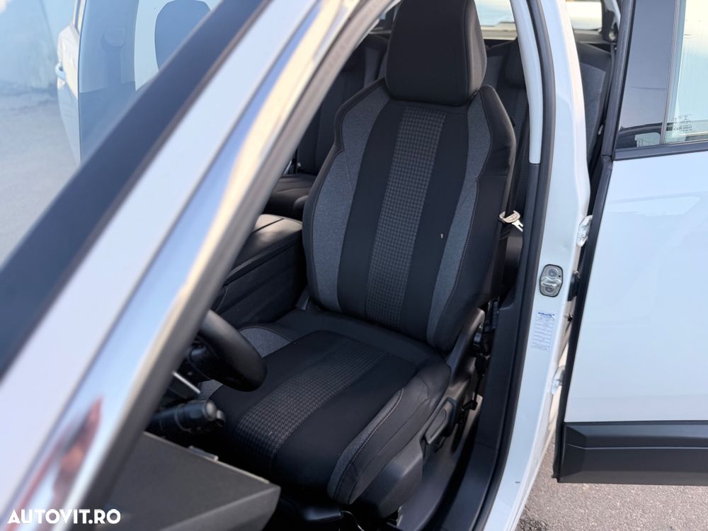 Peugeot 5008 1.5L BlueHDI EAT8 S&S GT - 24