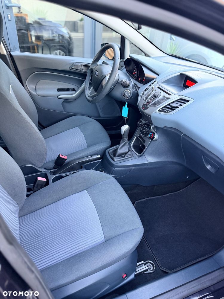 Ford Fiesta 1.25 Titanium EU5 - 16