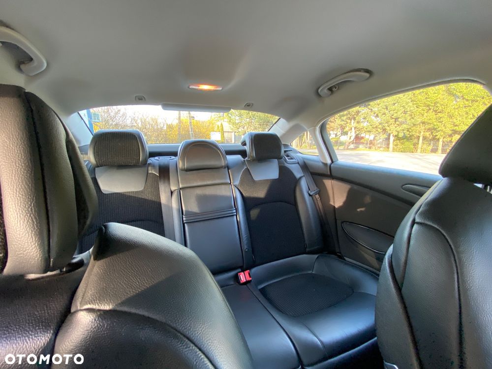 Citroën C5 2.0 HDi Exclusive - 40