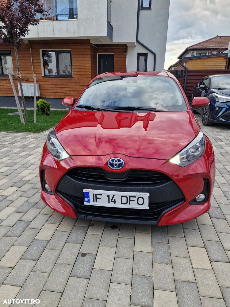 Toyota Yaris 1.5 VVT-i HSD Dynamic - 1