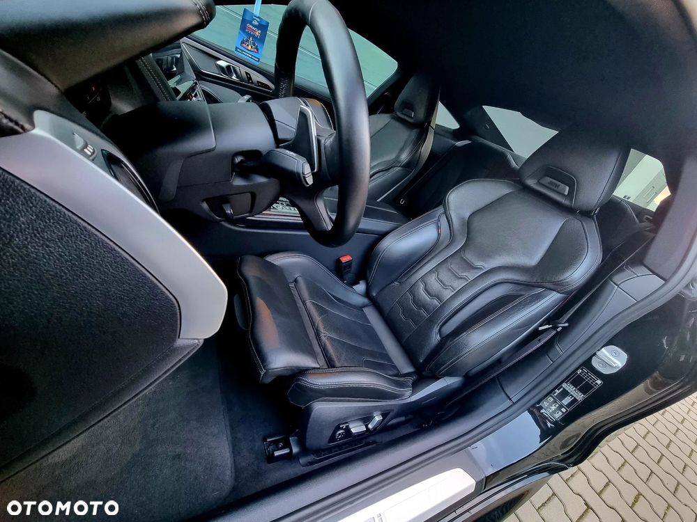 BMW Seria 8 M850i xDrive - 17