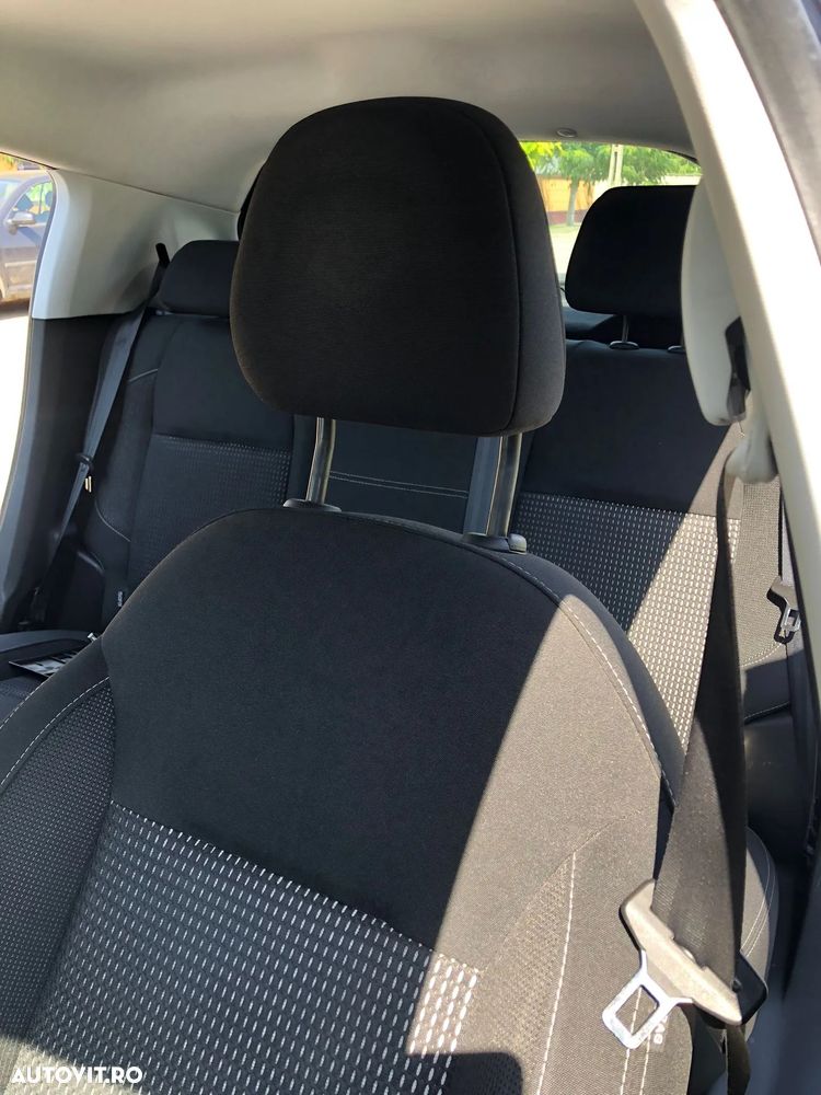 Peugeot 208 PureTech 110 Stop & Start Allure - 17