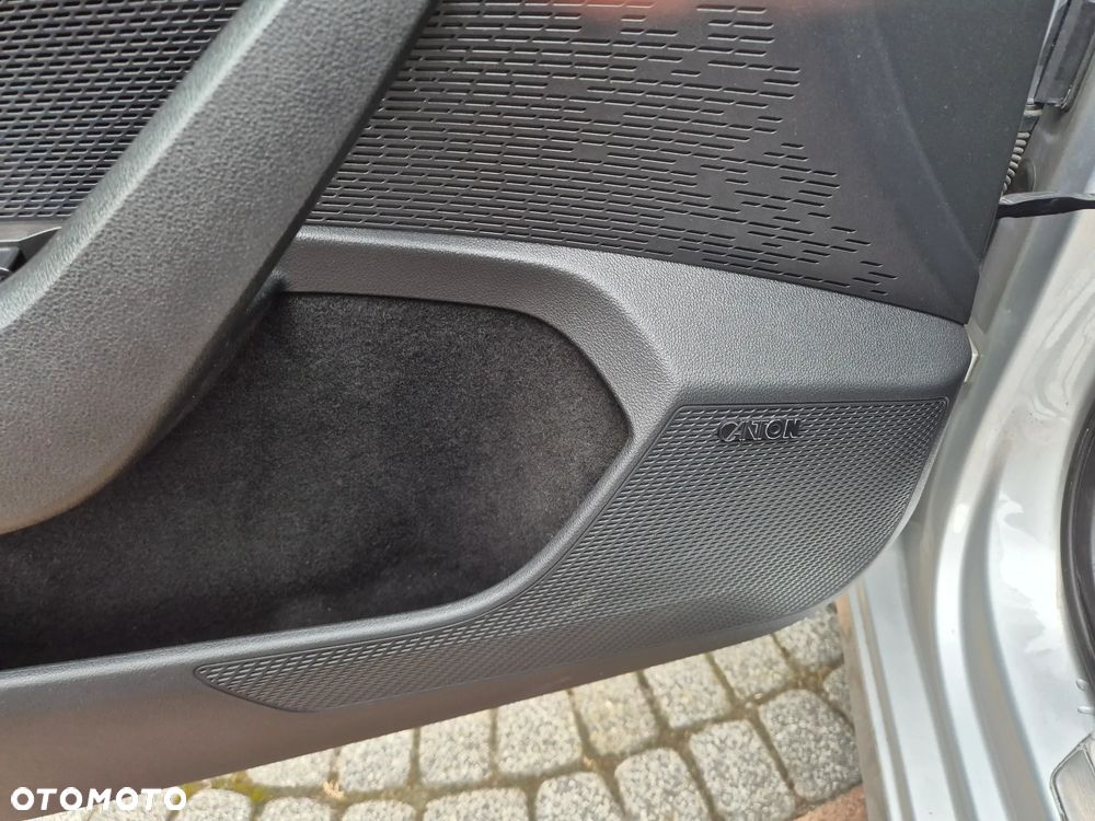 Skoda Octavia 2.0 TDI DSG Exclusive Plus - 10