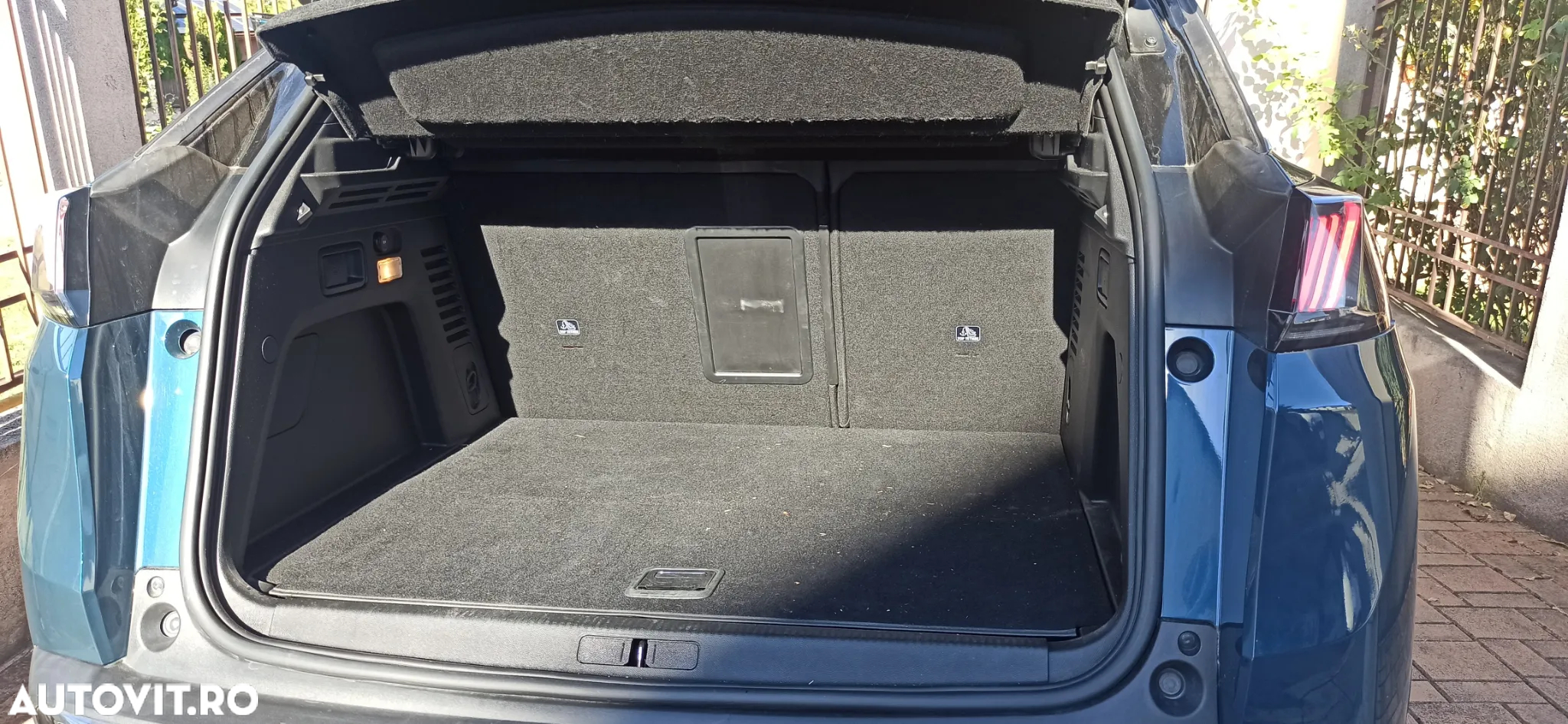 Peugeot 3008 PHEV 225 EAT8 GT - 15