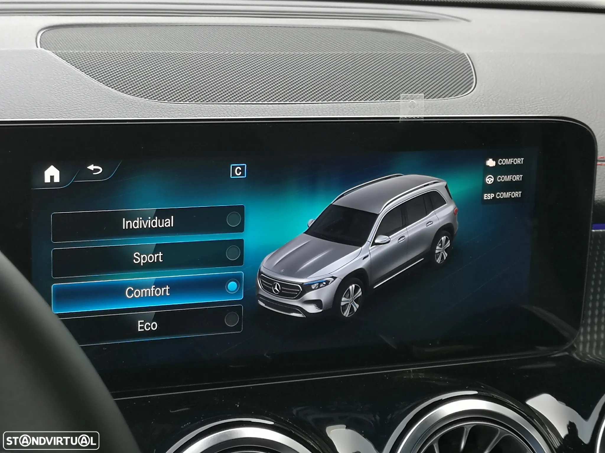 Mercedes-Benz EQB 250 AMG Line - 18