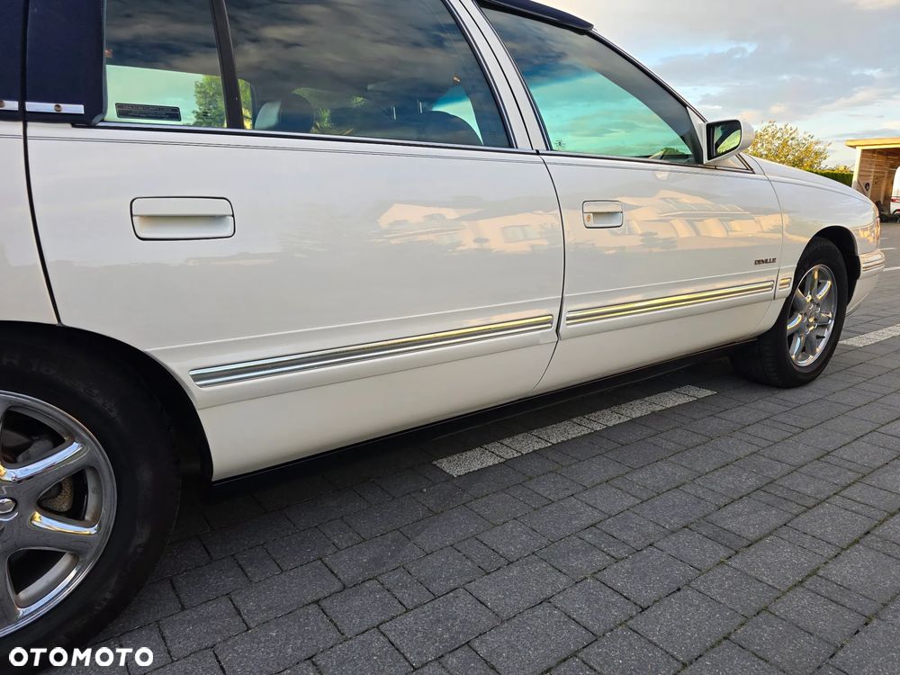 Cadillac Deville 4.6 Concours - 29