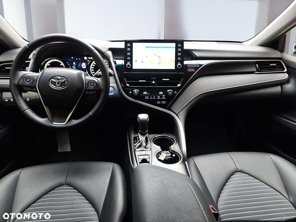 Toyota Camry 2.5 Hybrid Prestige CVT - 8