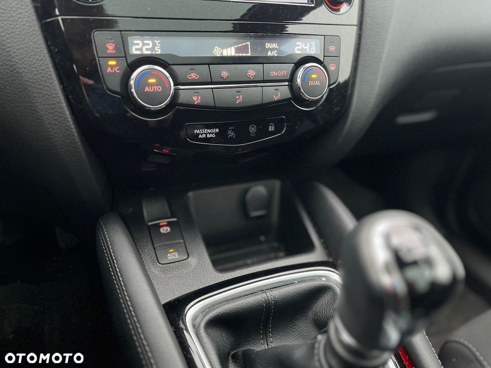 Nissan Qashqai 1.5 dCi N-CONNECTA - 21