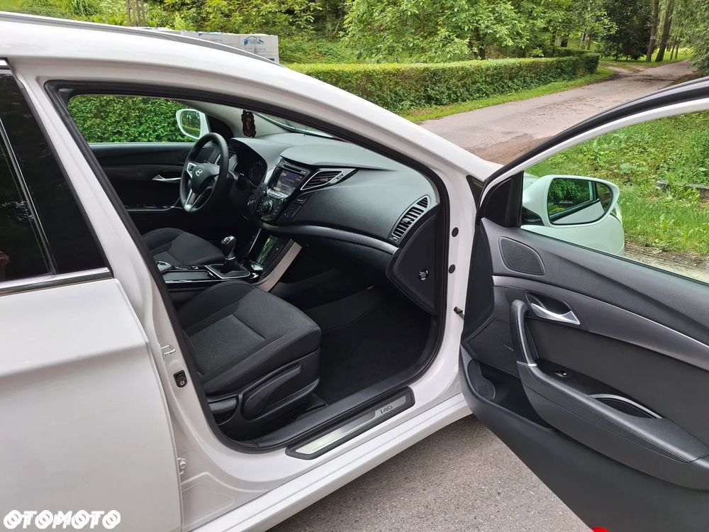 Hyundai i40 1.6 Comfort - 10