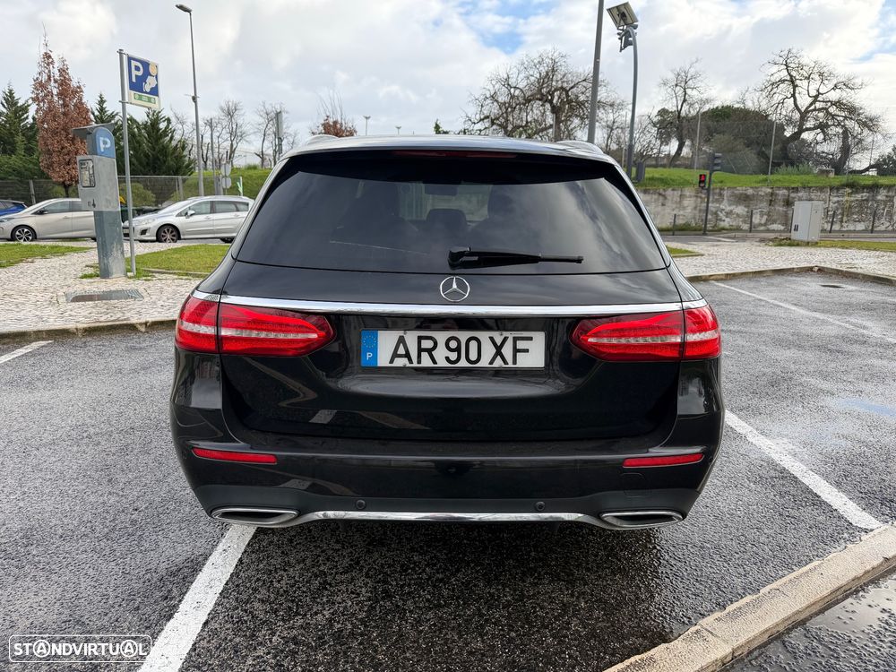 Mercedes-Benz E 220 d 9G-TRONIC AMG Line - 4