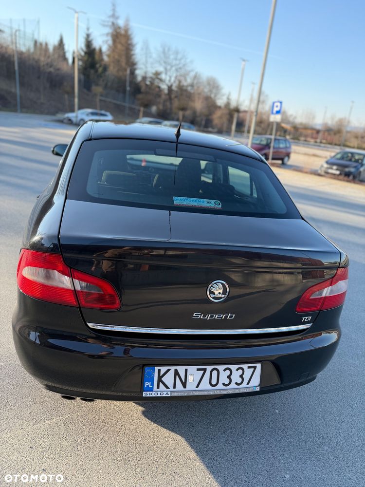 Skoda Superb 1.9 TDI Ambition - 6