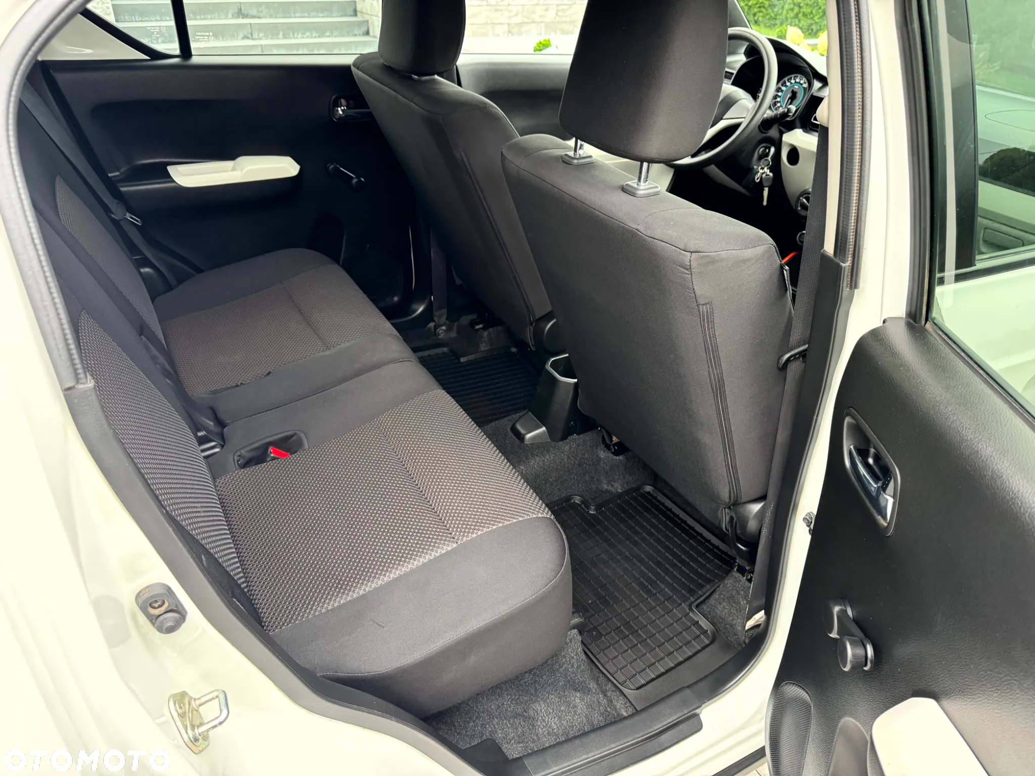 Suzuki Ignis 1.2 Premium 4WD - 12