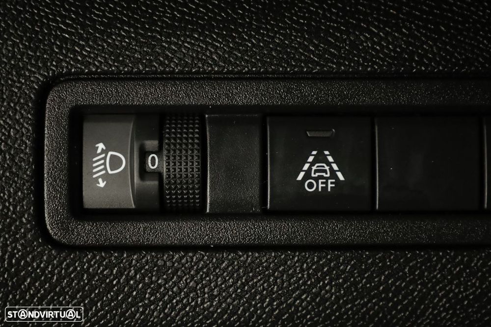 Peugeot 3008 1.5 BlueHDi Allure Pack EAT8 - 20