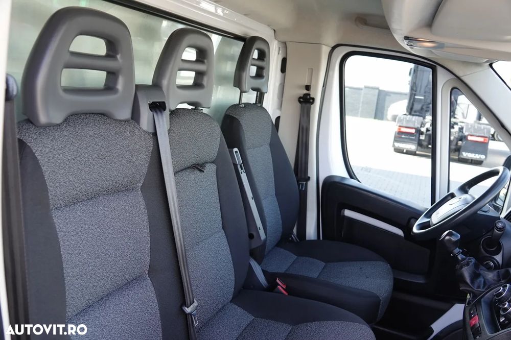 Fiat DUCATO MAXI / CONTAINER / 750 KG LIFT / GVWR: 3500 KG / MANUAL / 2021 - 34