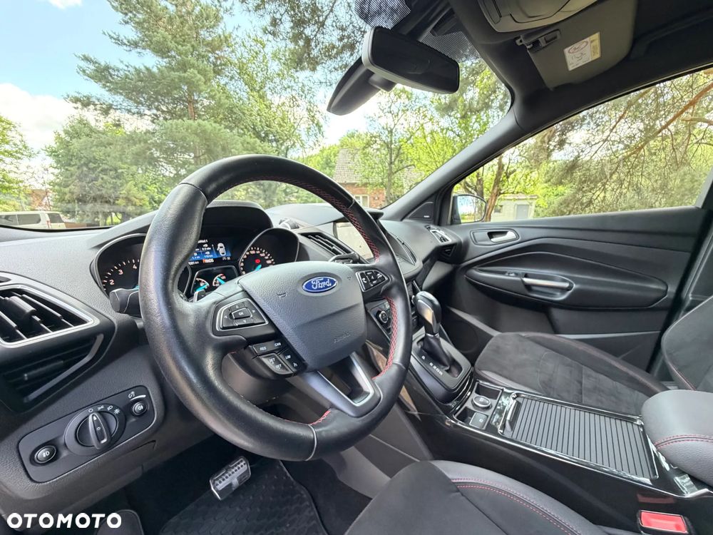 Ford Kuga 1.5 EcoBoost 4x4 ST-Line - 17