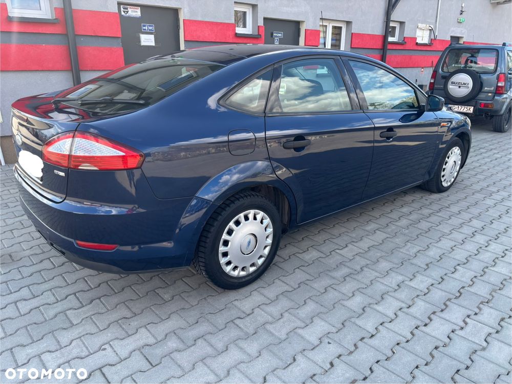 Ford Mondeo 2.0 TDCi Ambiente - 5