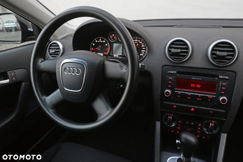 Audi A3 Sportback - 8