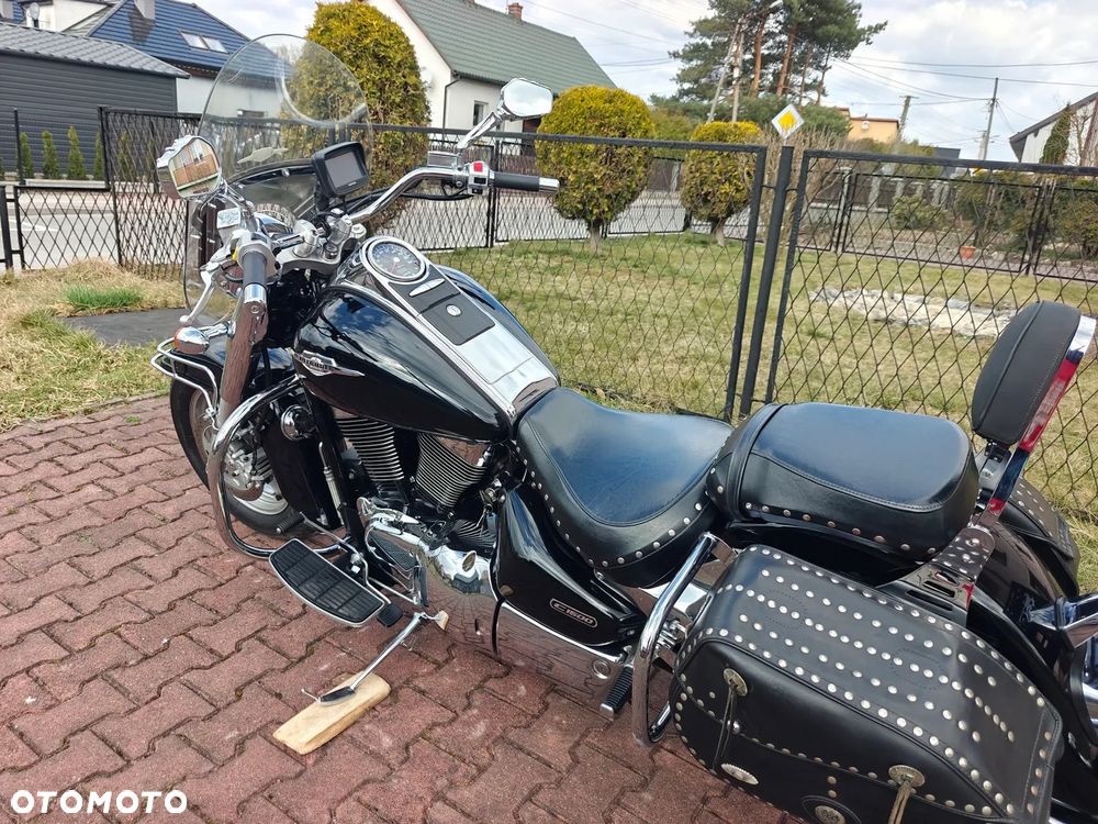 Suzuki Intruder - 20