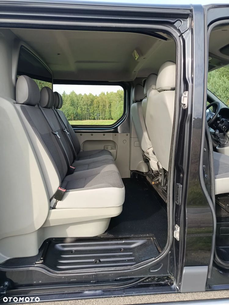 Opel Vivaro - 9