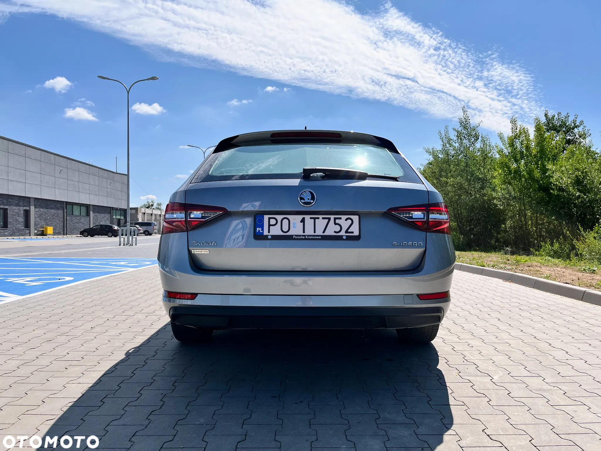 Skoda Superb 1.6 TDI Ambition DSG - 7