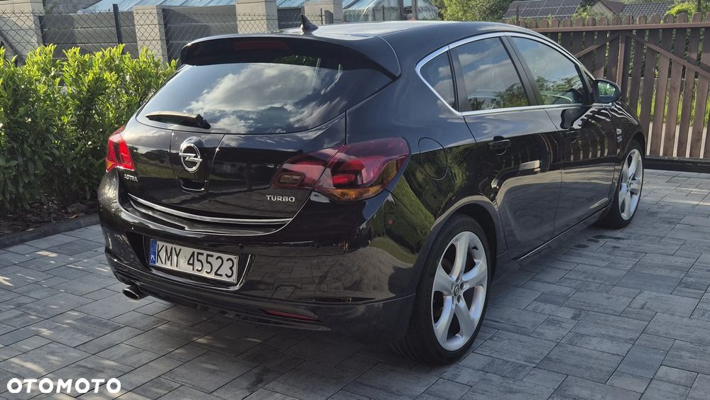 Opel Astra 1.4 Turbo Edition Sport - 2