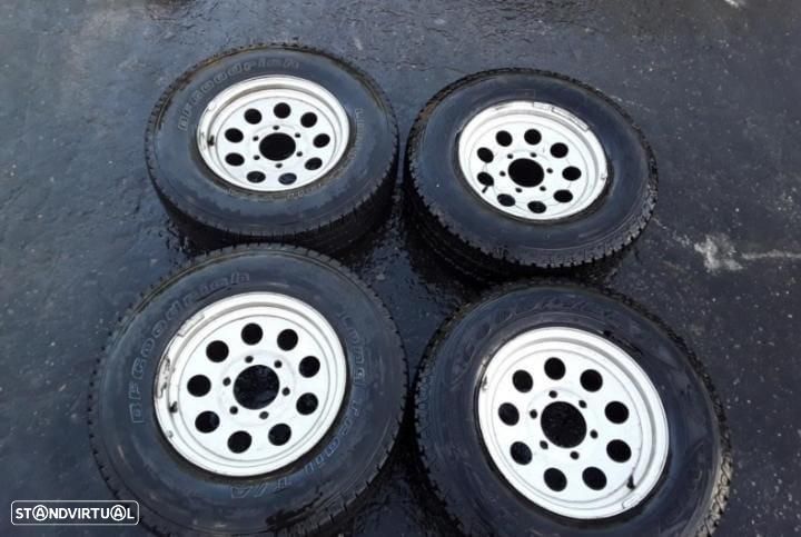 CONJUNTO DE PNEUS SUZUKI SAMURAI SJ413 - 1