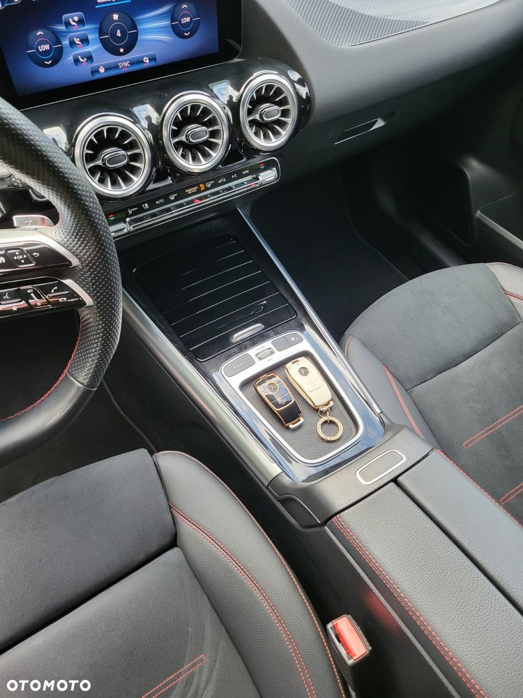 Mercedes-Benz Klasa B 200 mHEV AMG Line 7G-DCT - 15