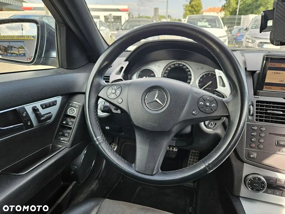 Mercedes-Benz Klasa C 350 Avantgarde - 10