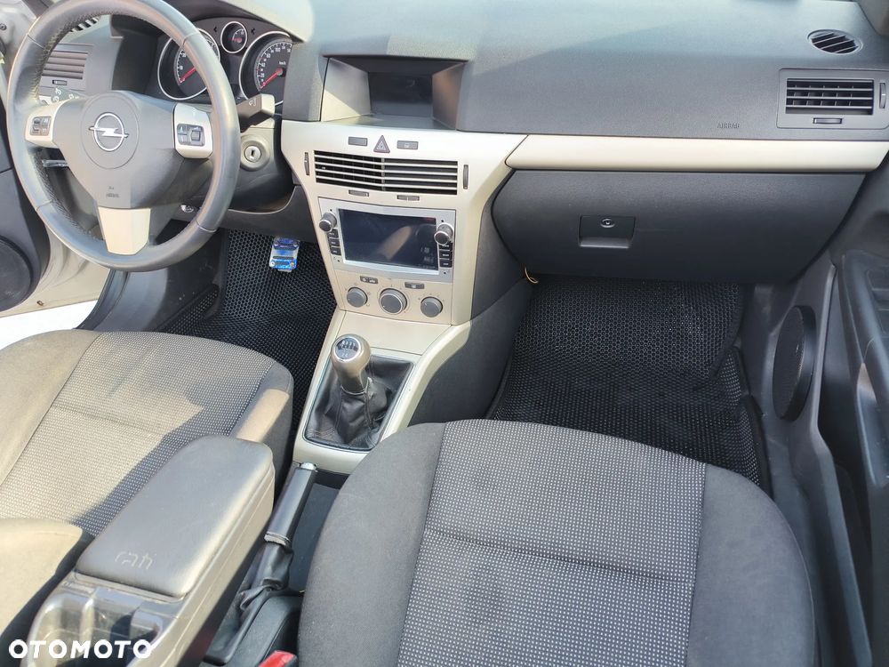 Opel Astra 1.6 - 5