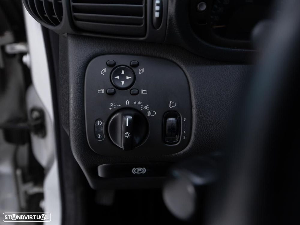 Mercedes-Benz C 180 - 12