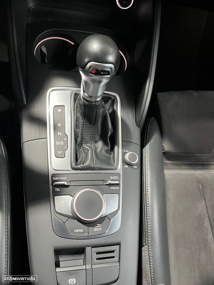 Audi A3 Sportback 1.6 TDI S-line S tronic - 13