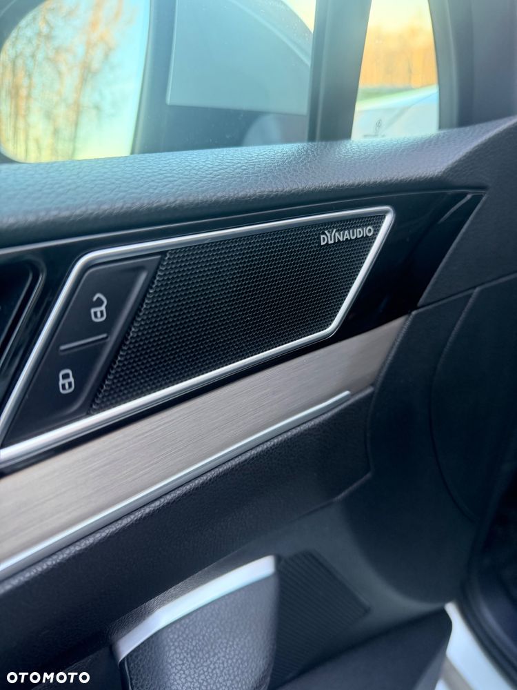 Volkswagen Passat - 7